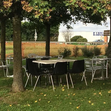Fasthotel Montereau - Esmans